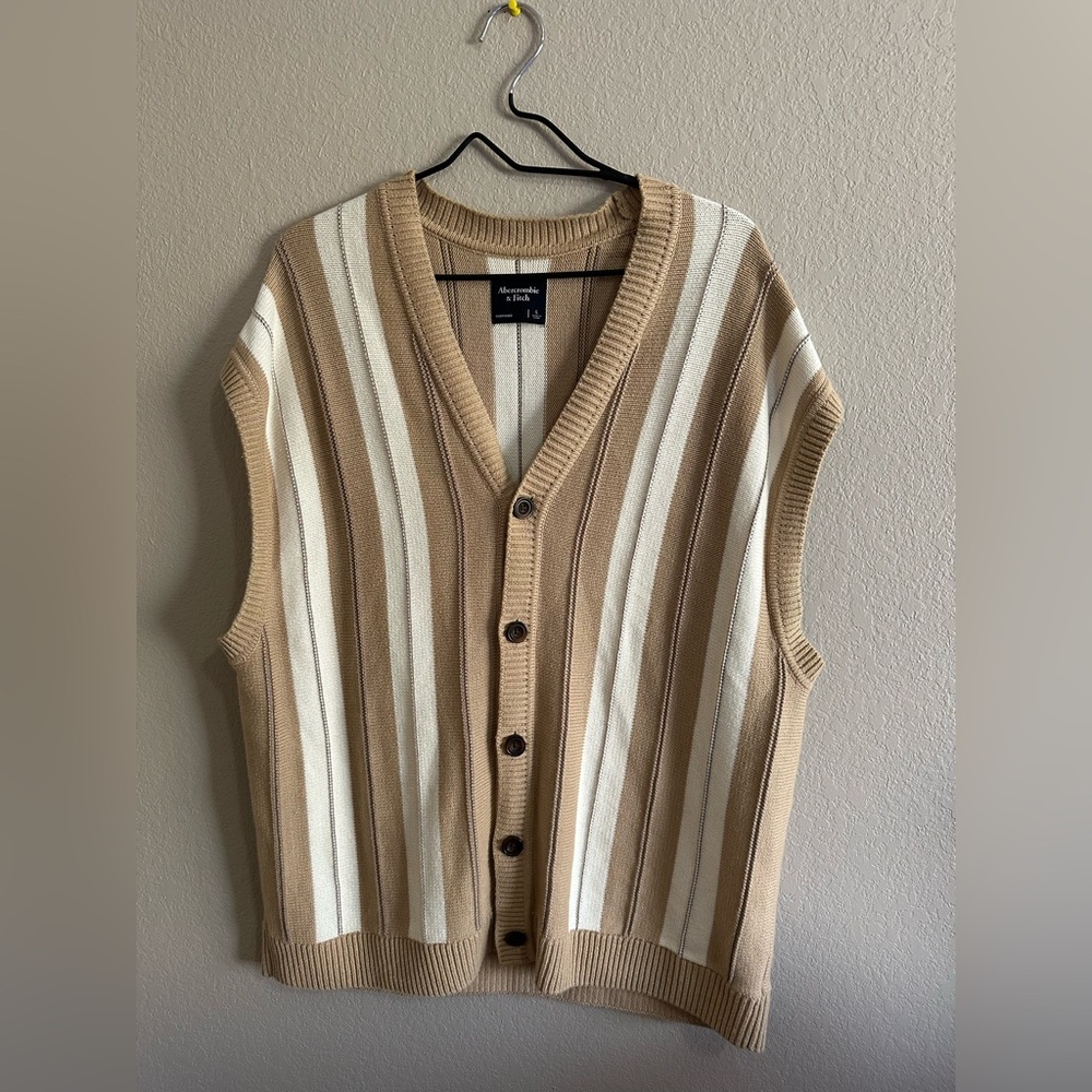 Abercrombie & Fitch Men’s Large Oversized Sweater Vest